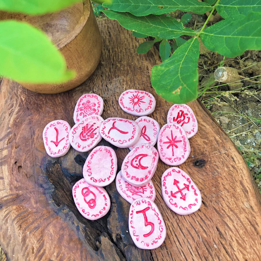 Runas de Bruja artesanales "Llama del Amor Sagrado"