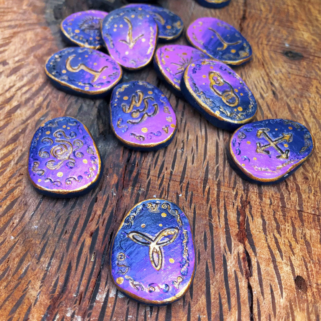 Runas de Bruja artesanales "Velo Astral"