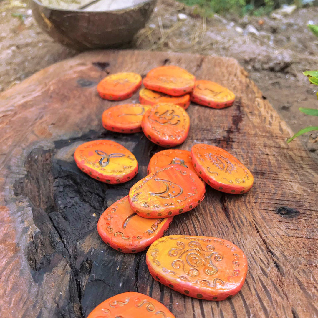 Runas de Bruja artesanales "Sol Interno"
