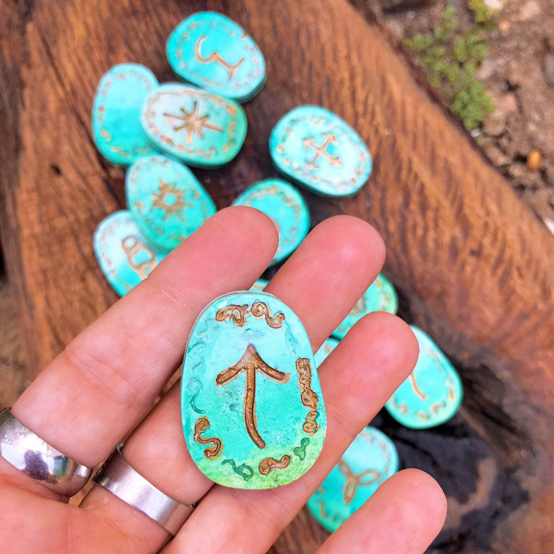 Runas de Bruja "Agua de Espíritu"