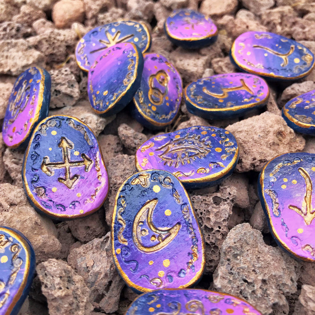 Runas de Bruja artesanales "Velo Astral"