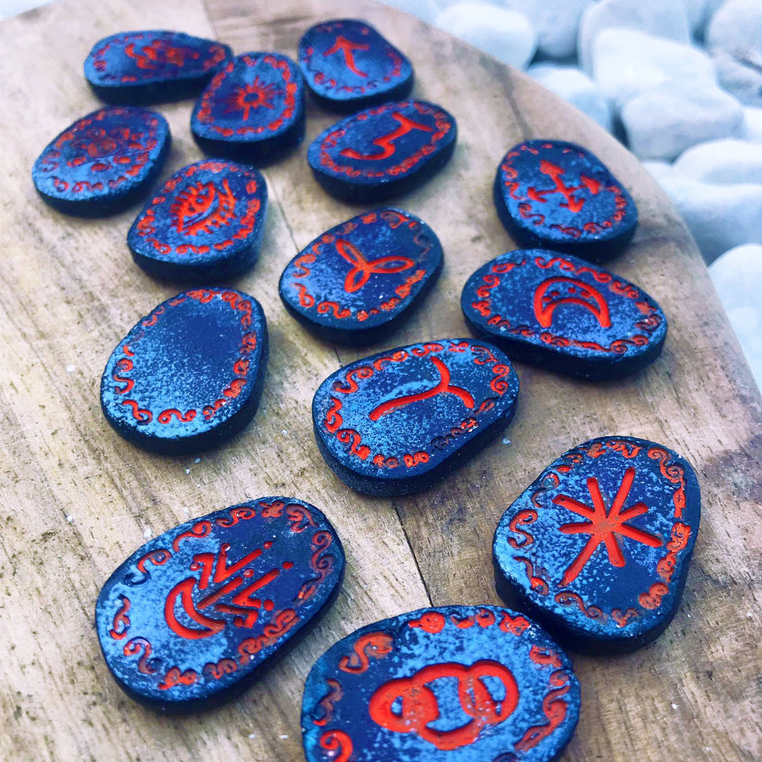 Runas de Bruja artesanales "Tormenta Astral"