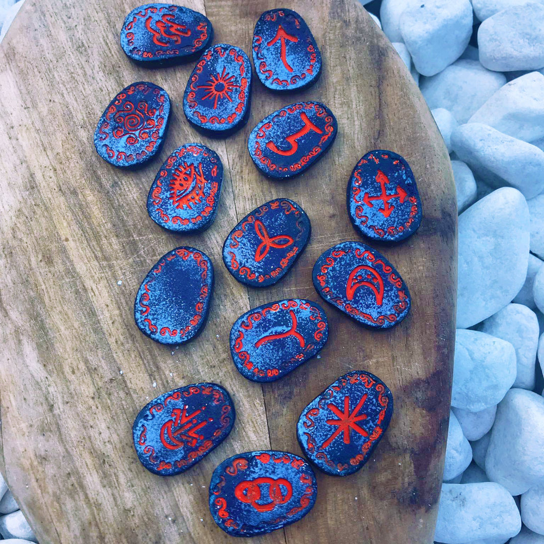 Runas de Bruja artesanales "Tormenta Astral"