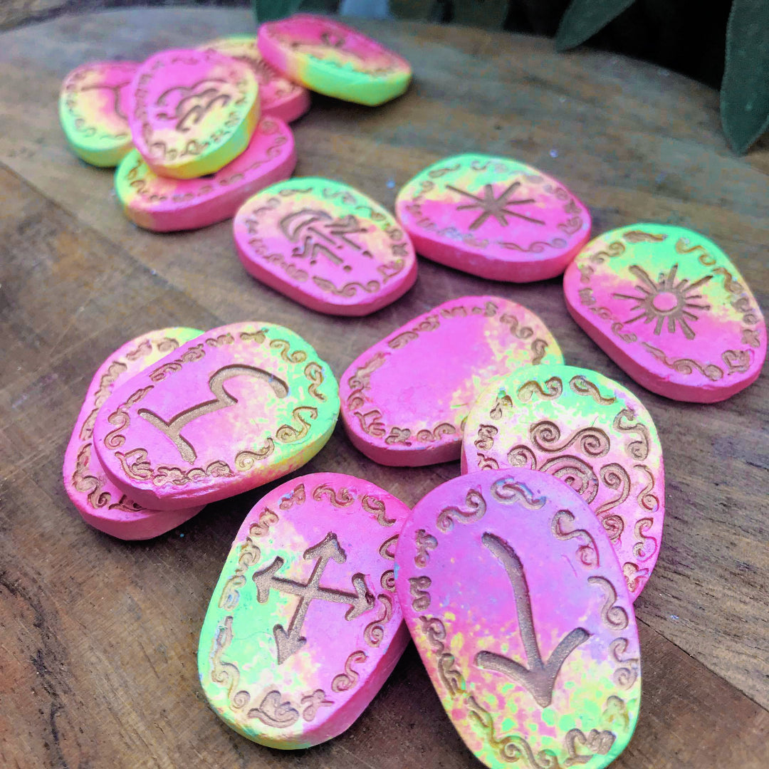 Runas de Bruja artesanales "Alquimia de Luz"