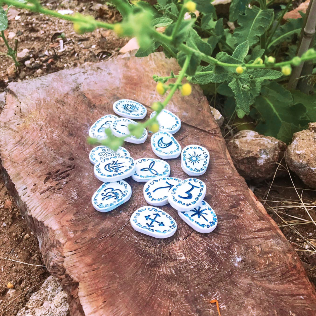 Runas de Bruja artesanales "Eco del Templo"