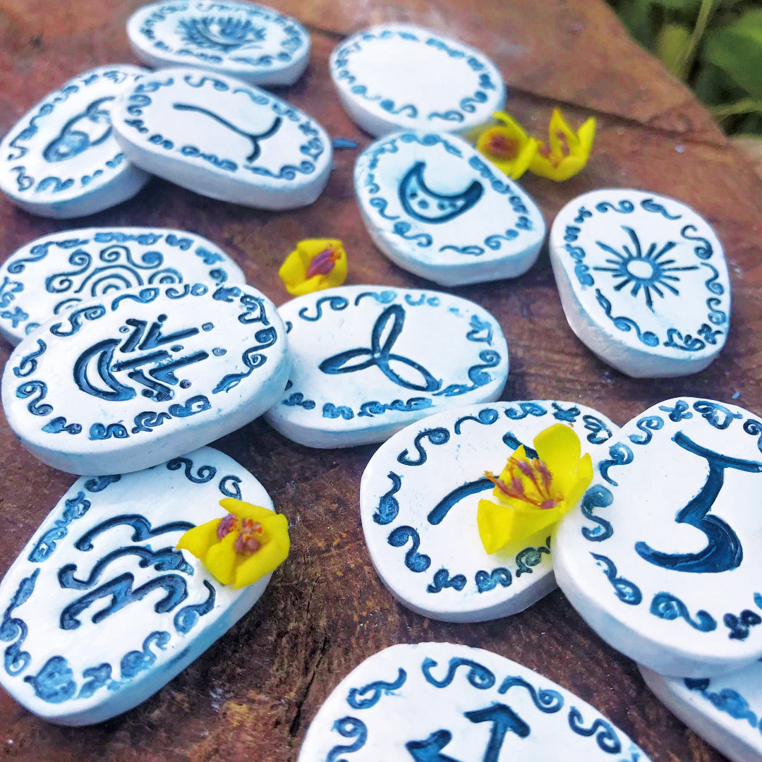 Runas de Bruja artesanales "Eco del Templo"