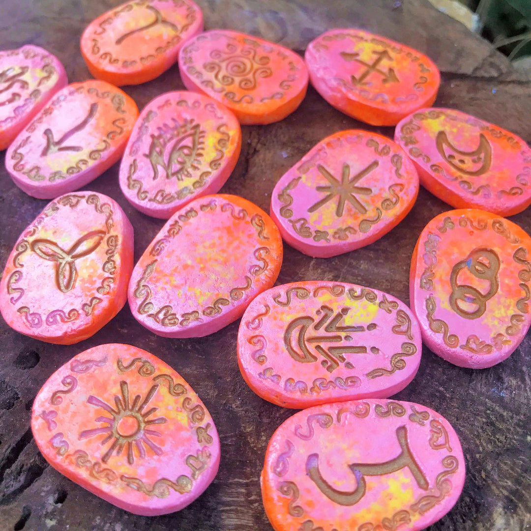 Runas de Bruja artesanales "Aurora Encantada"