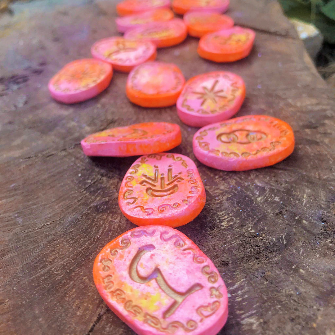 Runas de Bruja artesanales "Aurora Encantada"