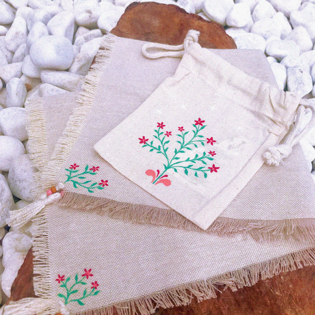 Conjunto saquito + tapete para runas "Raíz"