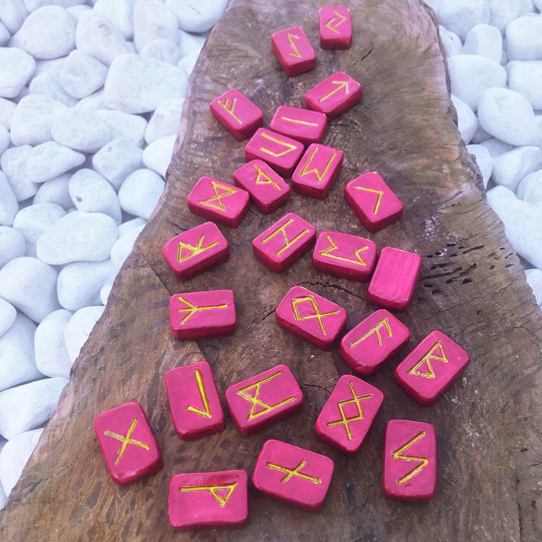 Runas Vikingas artesanales "Flor de Sangre y Oro"