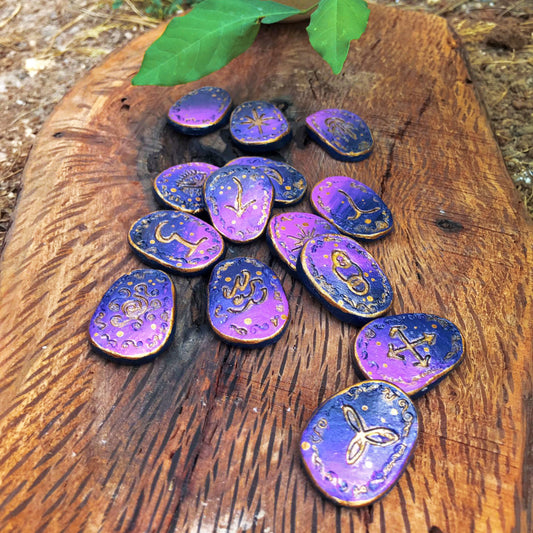 Runas de Bruja artesanales "Velo Astral"