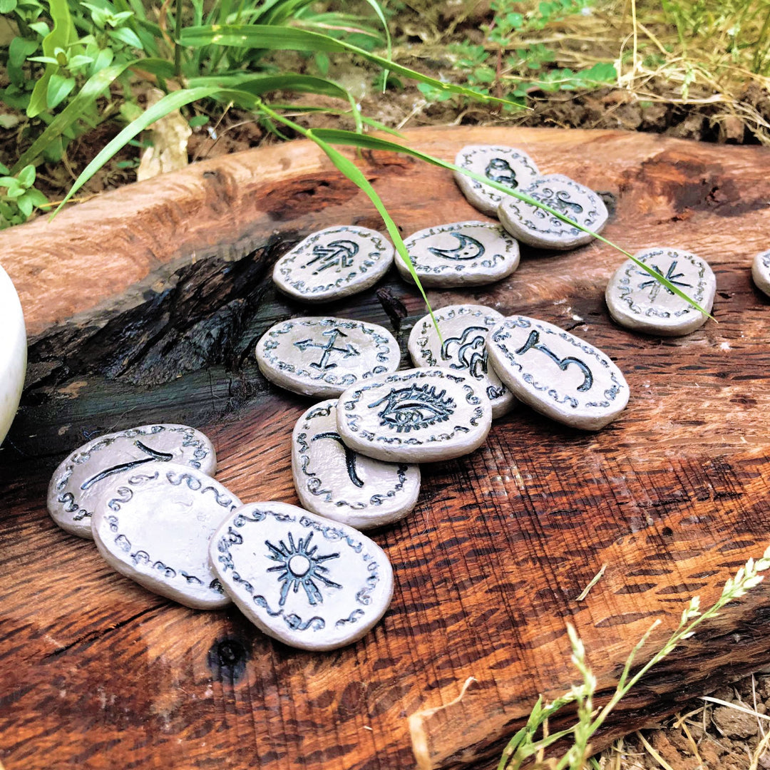 Runas de Bruja "Umbral de Sombras"