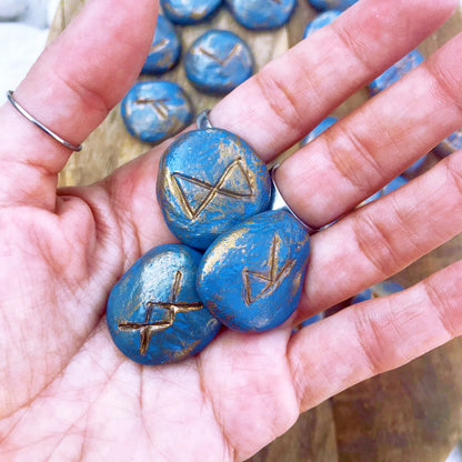 Runas Vikingas artesanales "Viento de Odín"