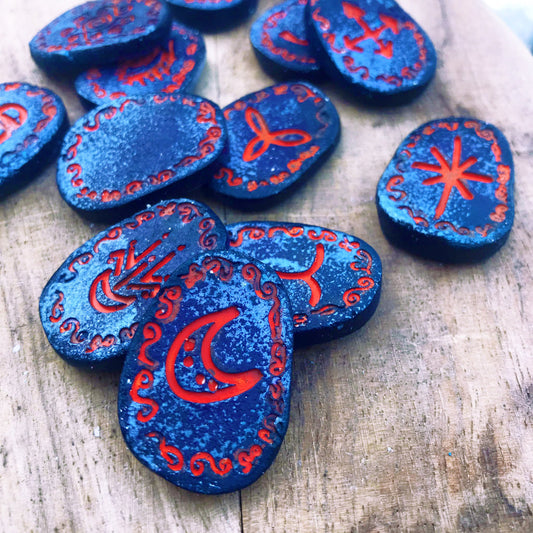 Runas de Bruja artesanales "Tormenta Astral"