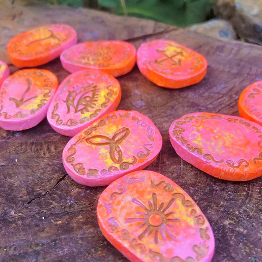 Runas de Bruja artesanales "Aurora Encantada"