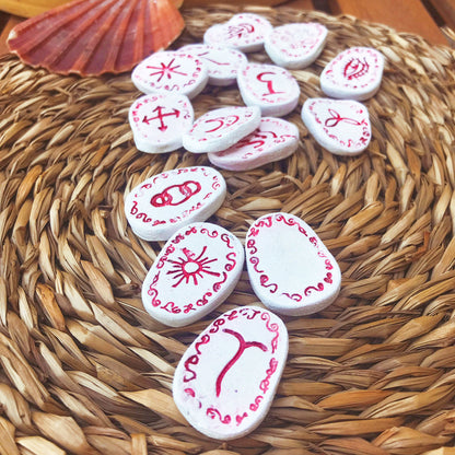 Runas de Bruja artesanales "Cauce Rojo"