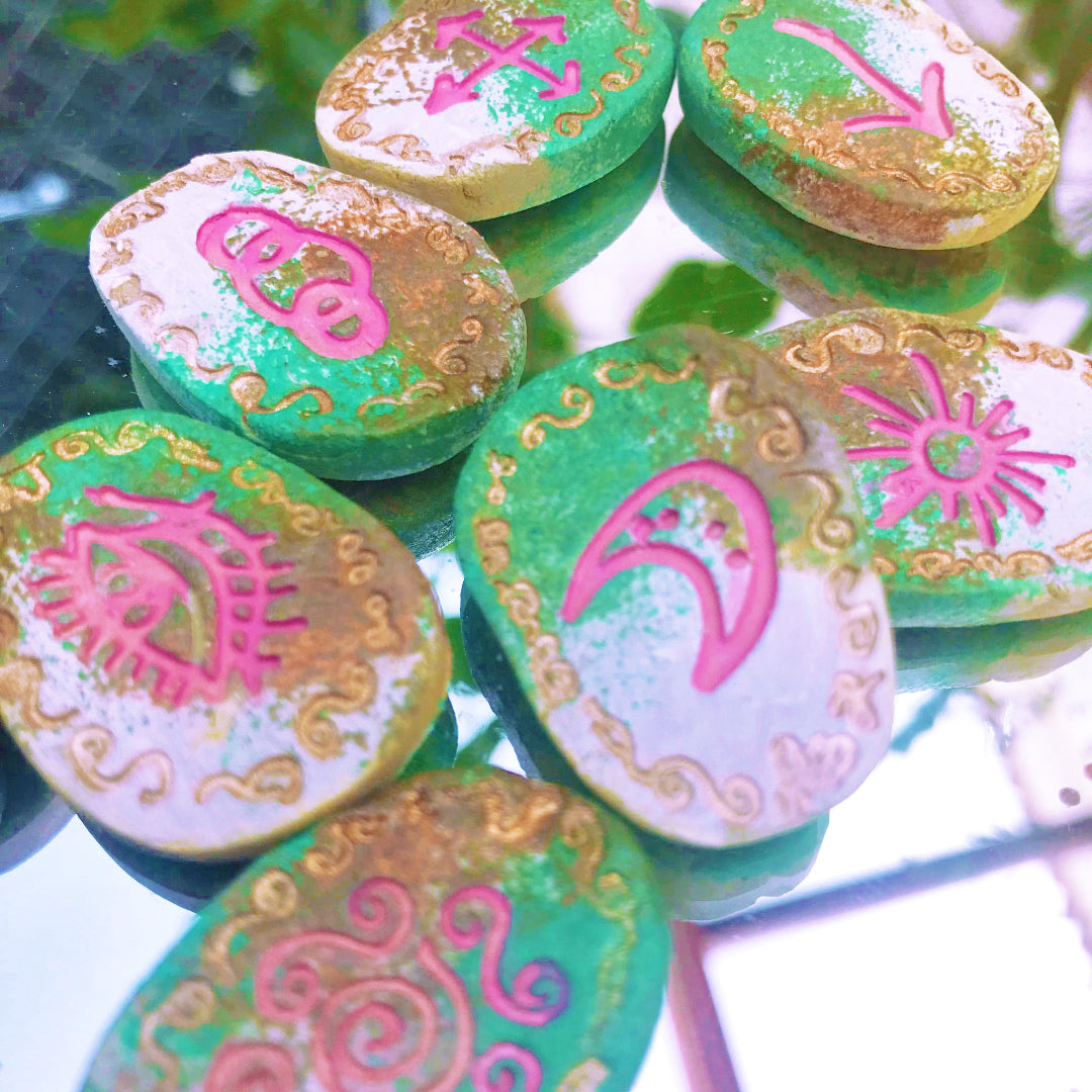 Runas de Bruja artesanales "Hylé"