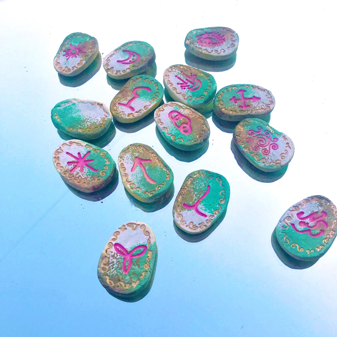 Runas de Bruja artesanales "Hylé"