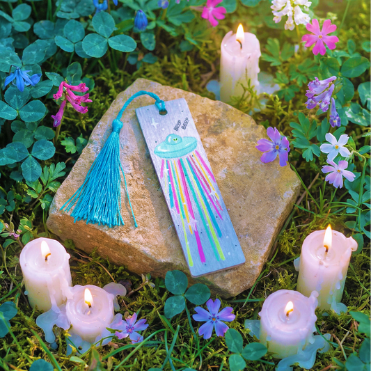 Marcapáginas de madera "Viaje Estelar"