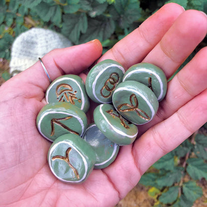 Runas de Bruja "Musgo de los Antiguos"