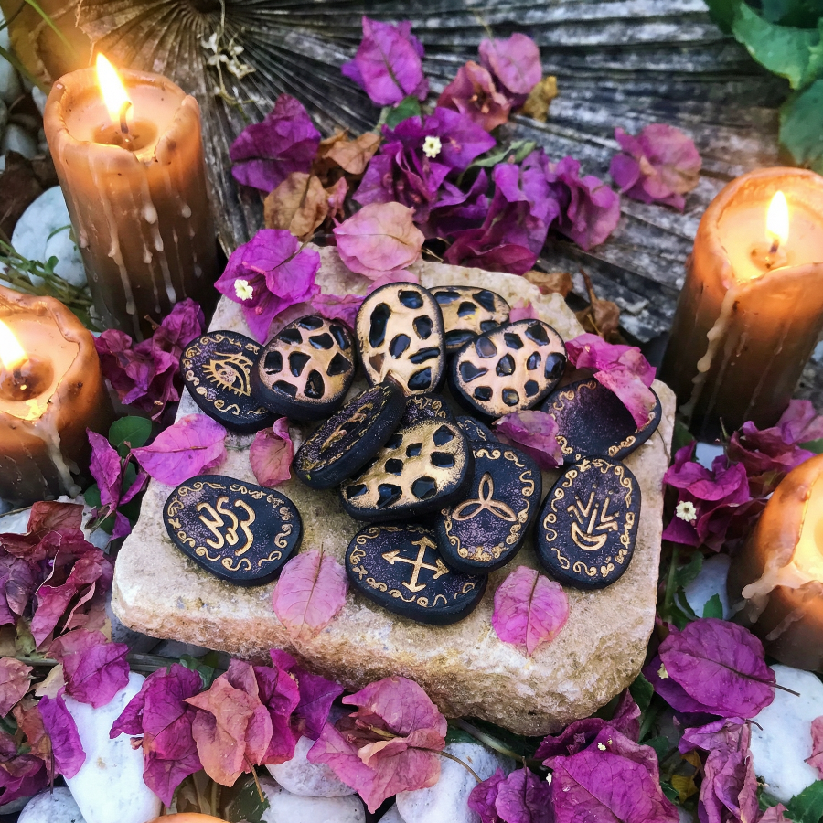 RUNAS de Bruja "Umbra Magna"