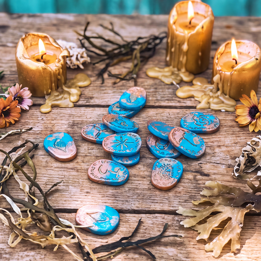 Witch Runes "Tides Oracle"