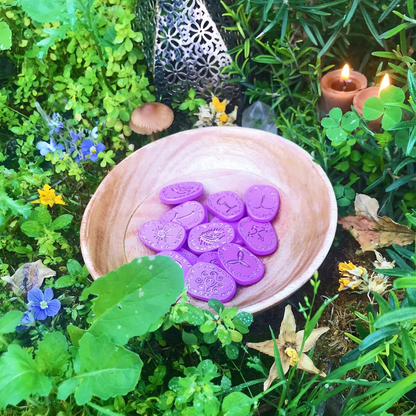 Runas de Bruja "Nivara Varg"